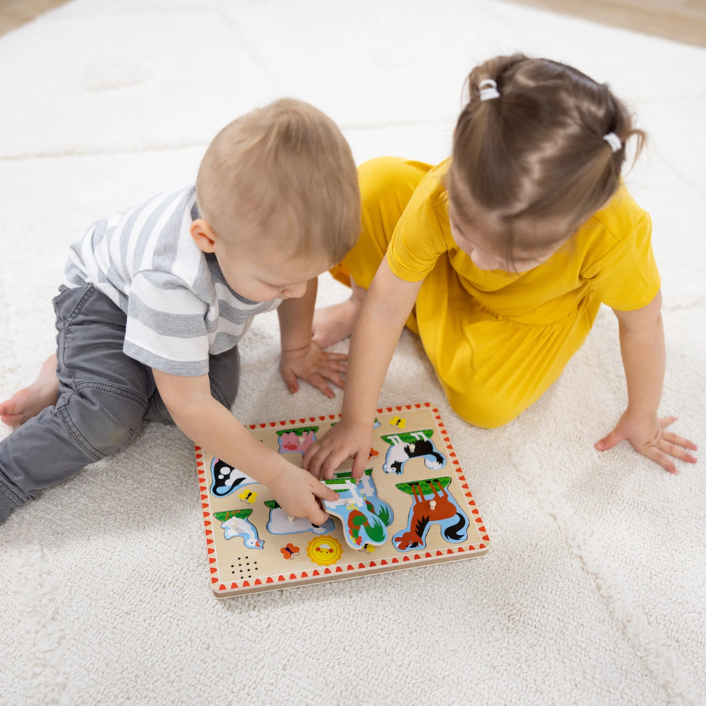 Melissa & Doug Rompecabezas Sonoro de Animales de Granja – Rompecabezas de Madera con Clavijas y Efectos de Sonido (8 piezas)