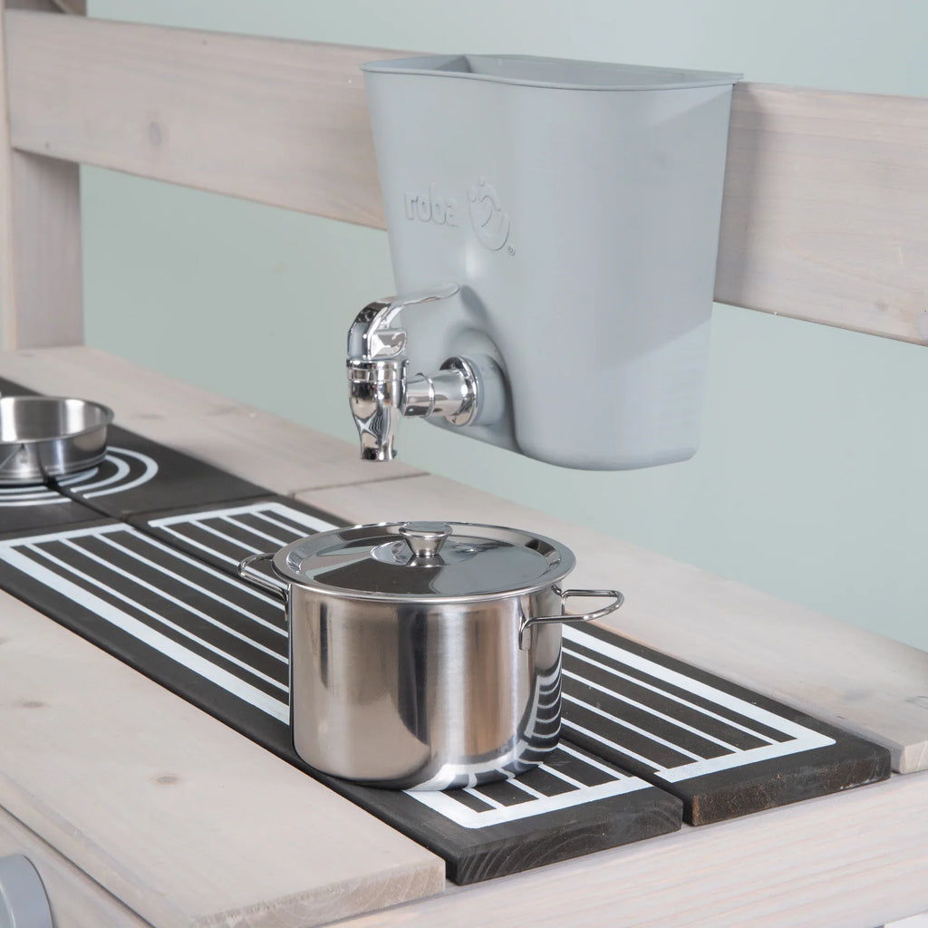 Cocina de barro para exteriores con accesorios - Madera certificada FSC - Acabado en gris grabado