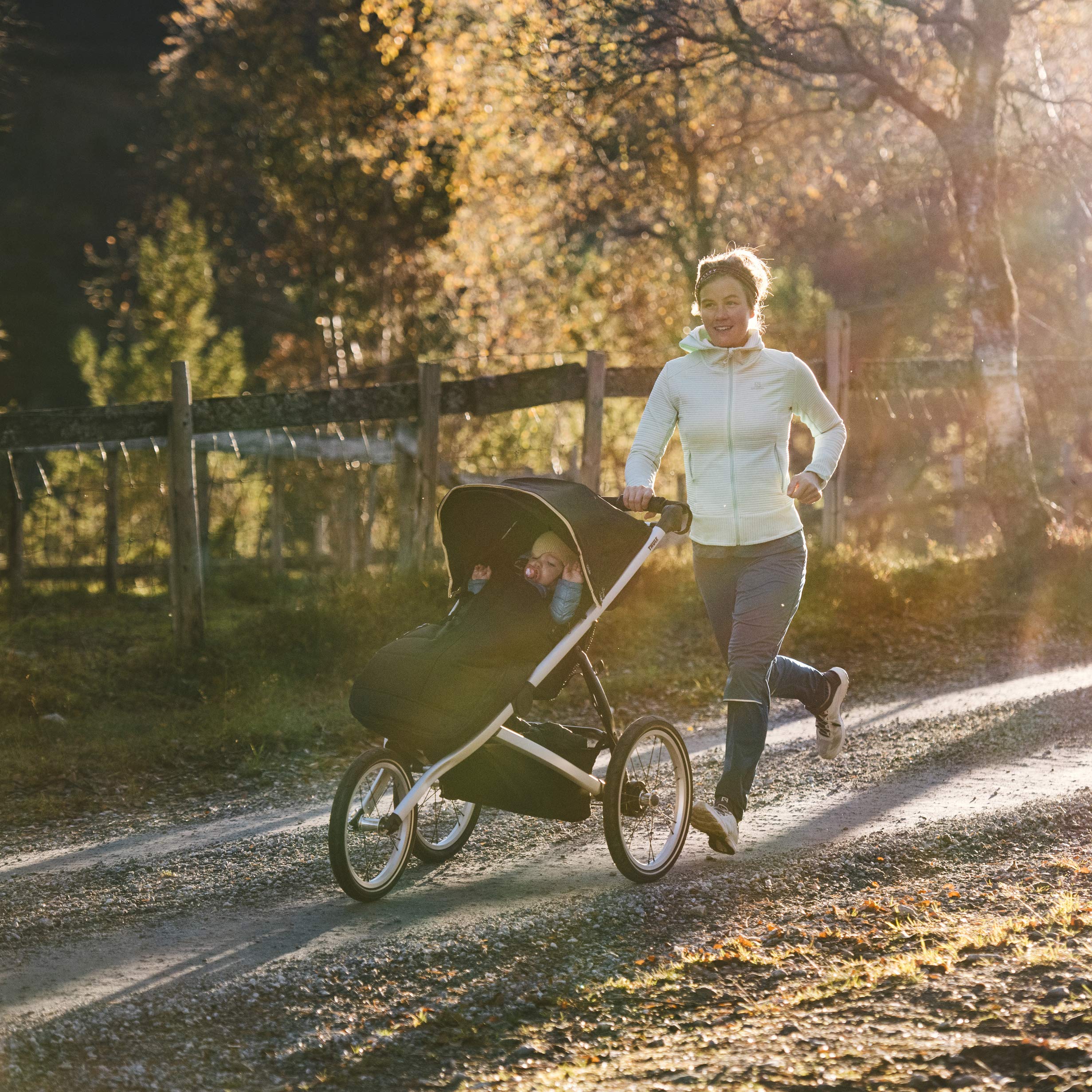 2025 Cochecito de Jogging de Alto Rendimiento Thule Glide