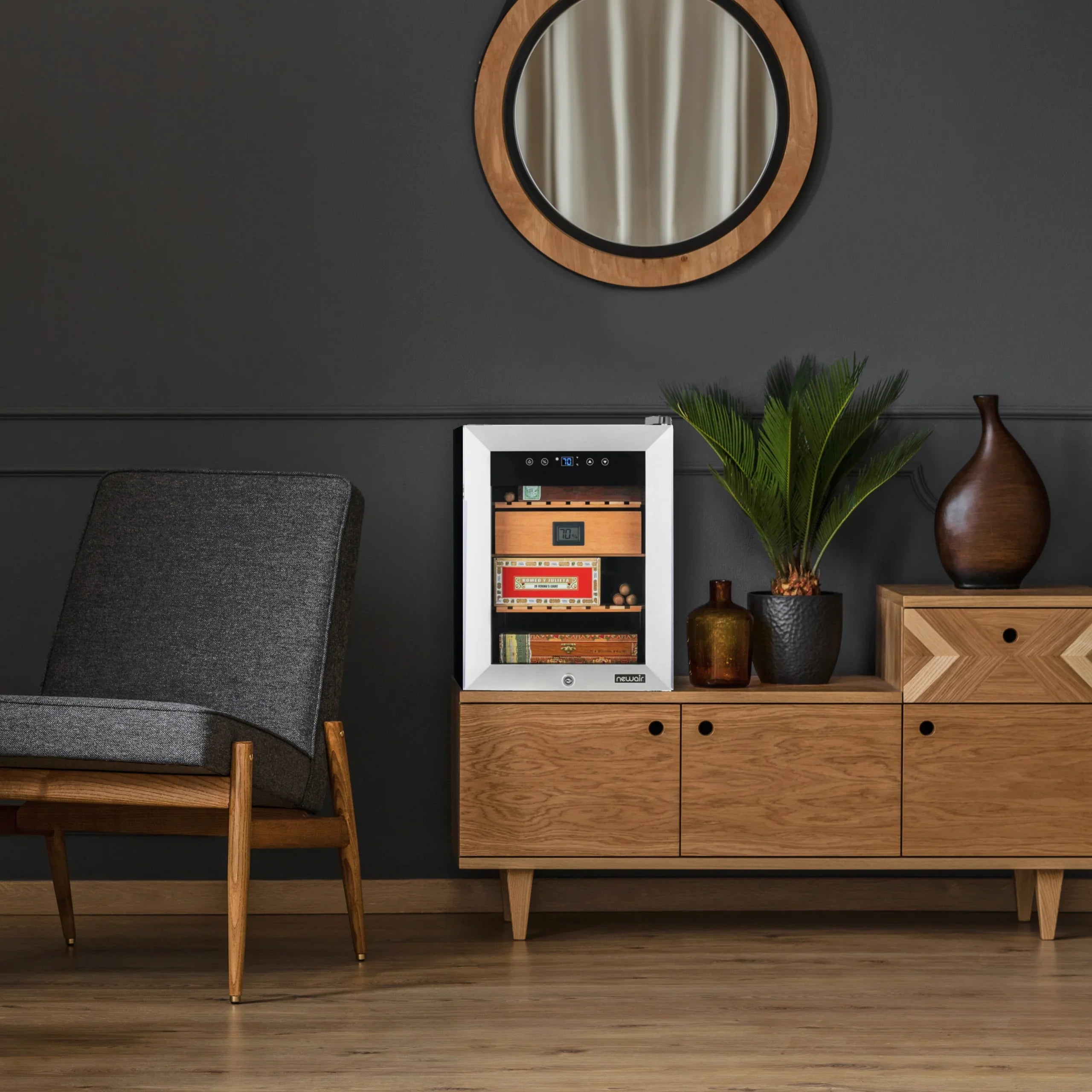 2025 Humidor eléctrico para puros Newair® con Opti-Temp™, capacidad para 250 puros