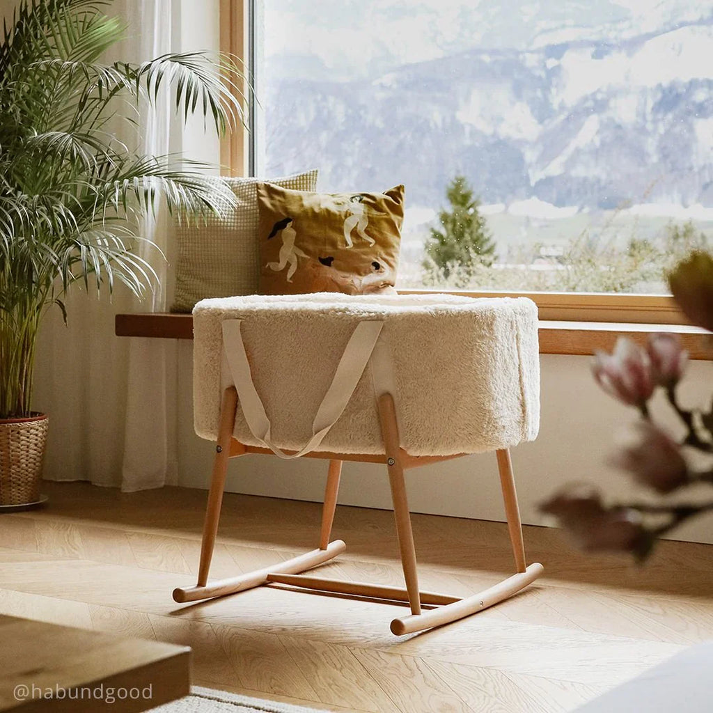 2025 Capazo para bebé Charlie Crane KUKO – Portátil con asas | Estructura de madera natural opcional como cuna | Funda de felpa 100 % poliéster | Espuma de polieter de alta calidad | Para recién nacidos hasta que puedan sentarse o trepar | Sin acceso
