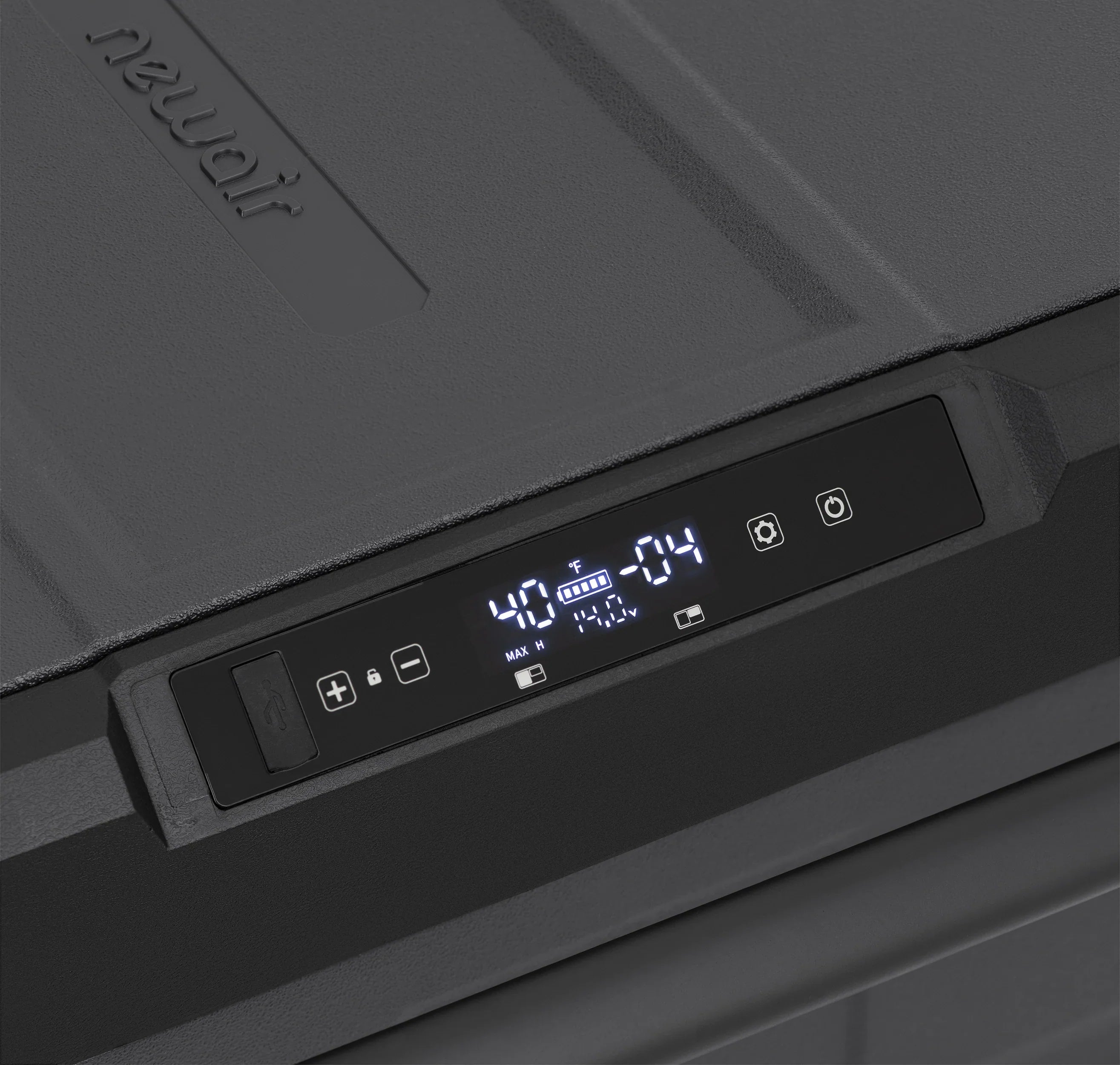 2025 Nevera eléctrica portátil de camping Newair®, 80 cuartos, 12 V/24 V CC