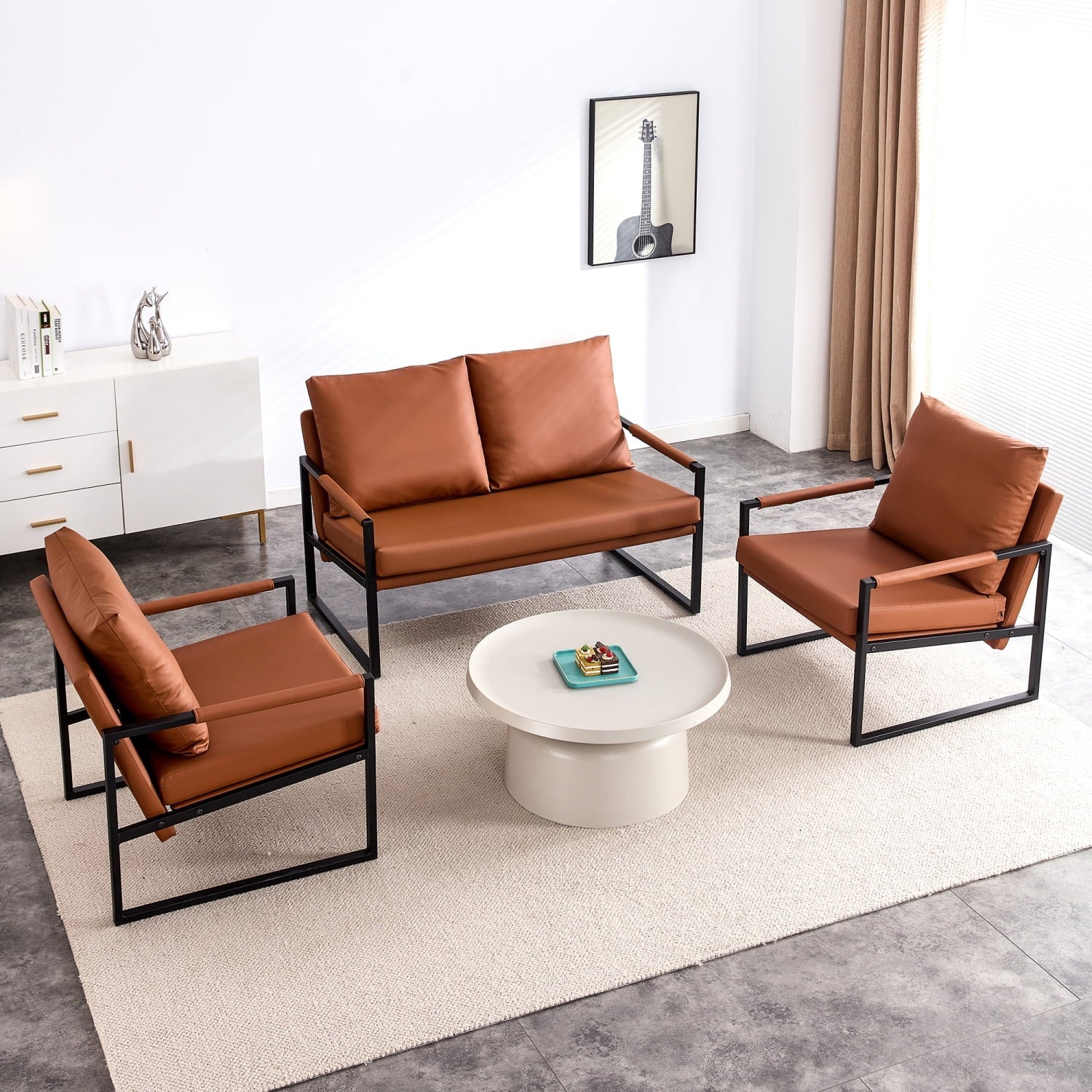 Sofá moderno de dos plazas con 2 cojines – cuero sintético, relleno de espuma de alta densidad, estructura metálica negra lacada. Color: marrón.