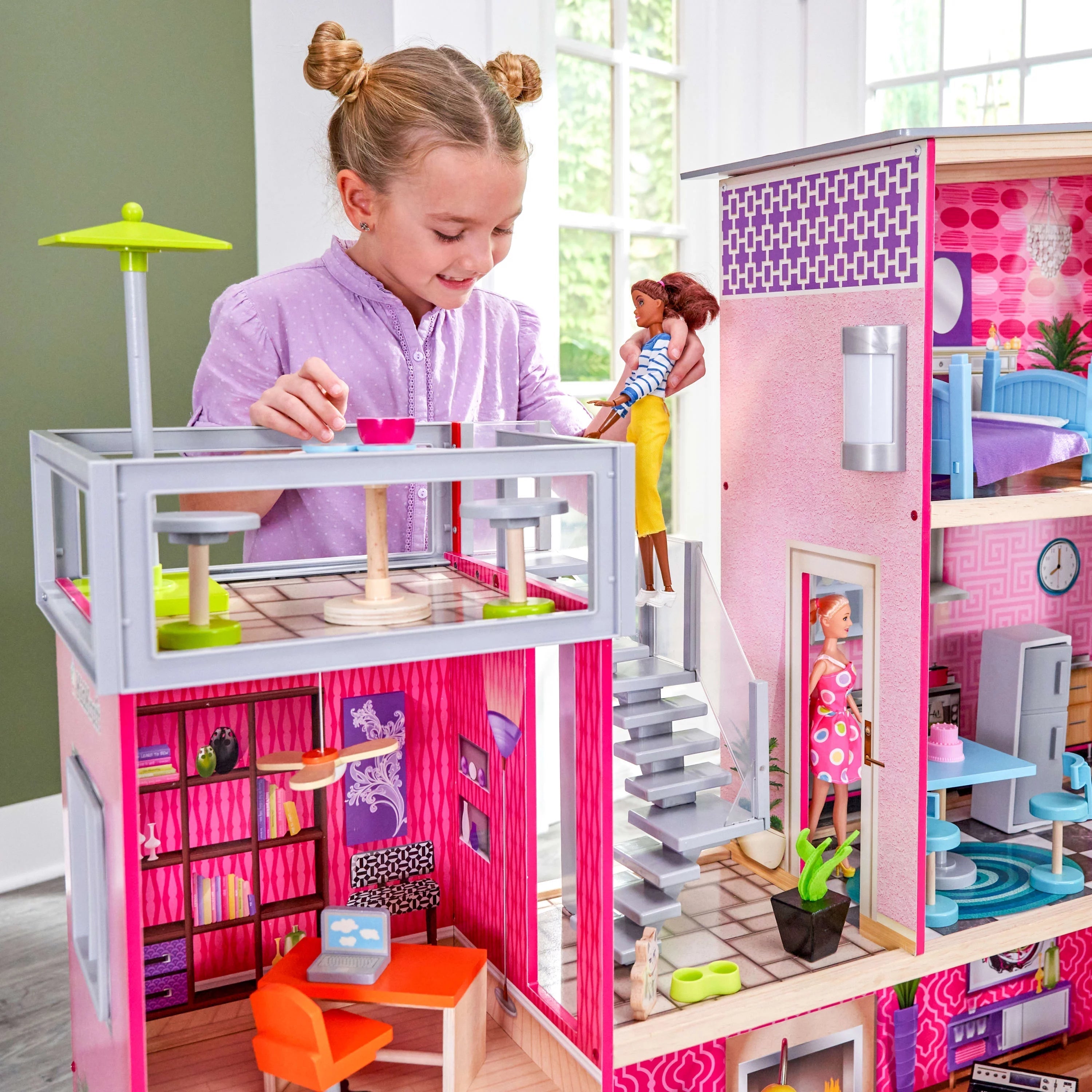 2025 Casa de Muñecas de Madera KidKraft Uptown con 36 Accesorios, A partir de 4 años