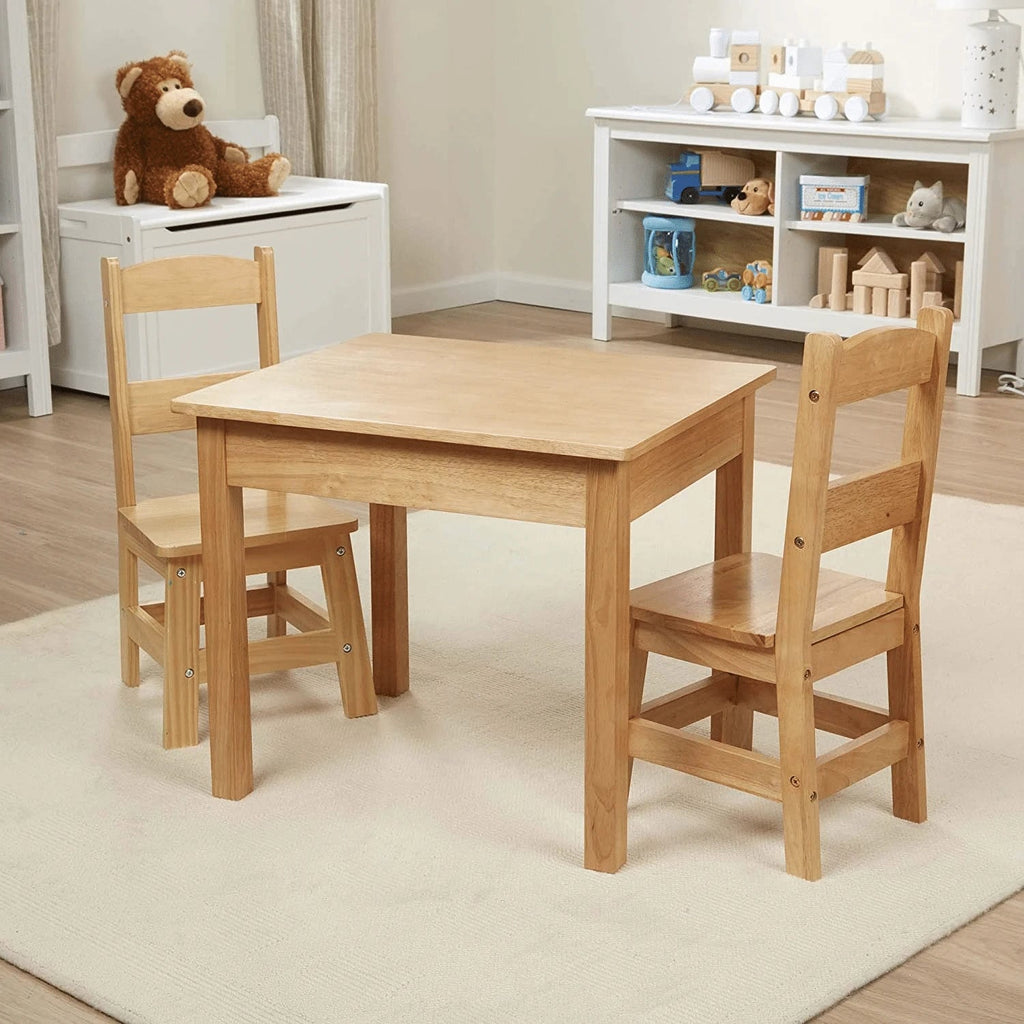 Melissa & Doug Mesa de Madera y 2 Sillas, Rubio