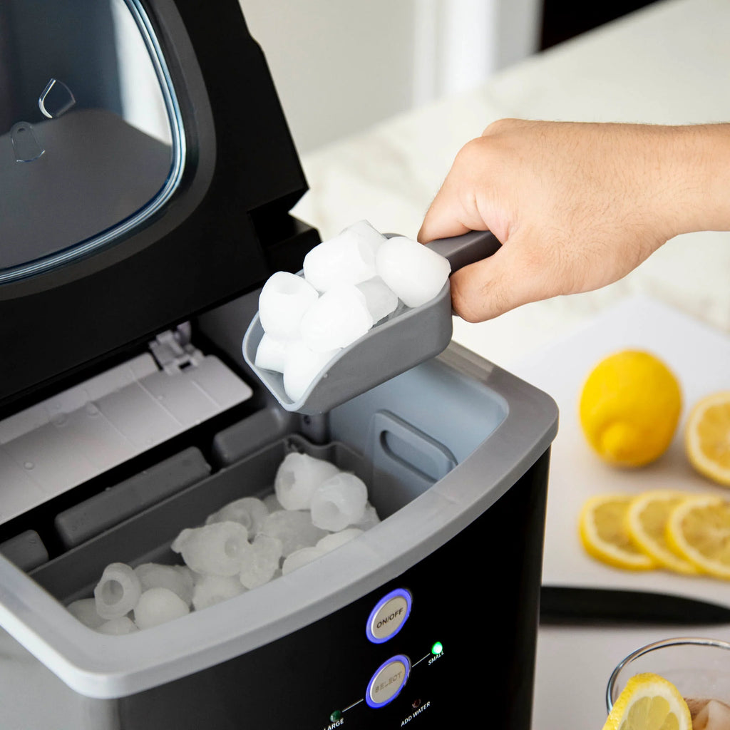 2025 Máquina de Hielo de Encimera Newair® – Cubos de Hielo en Forma de Bala, Negro