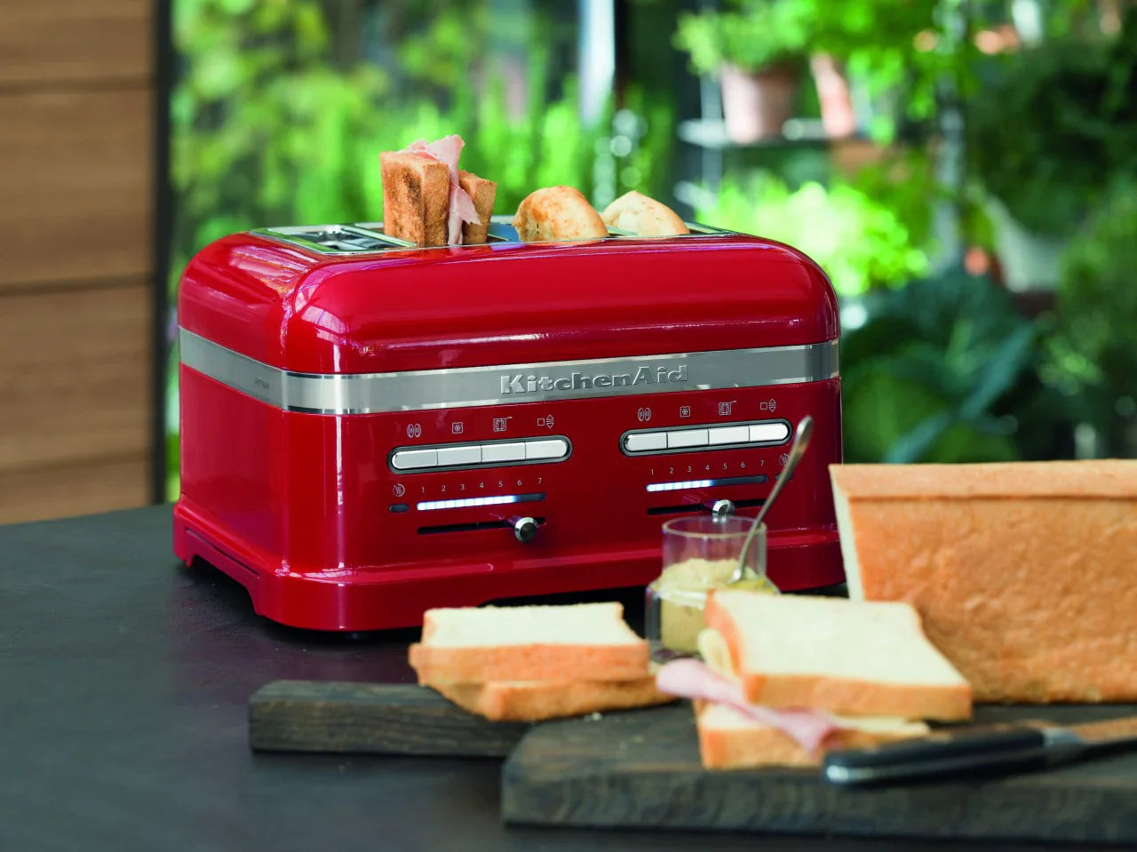 2025 Tostadora Artisan de 4 ranuras KitchenAid 5KMT4205