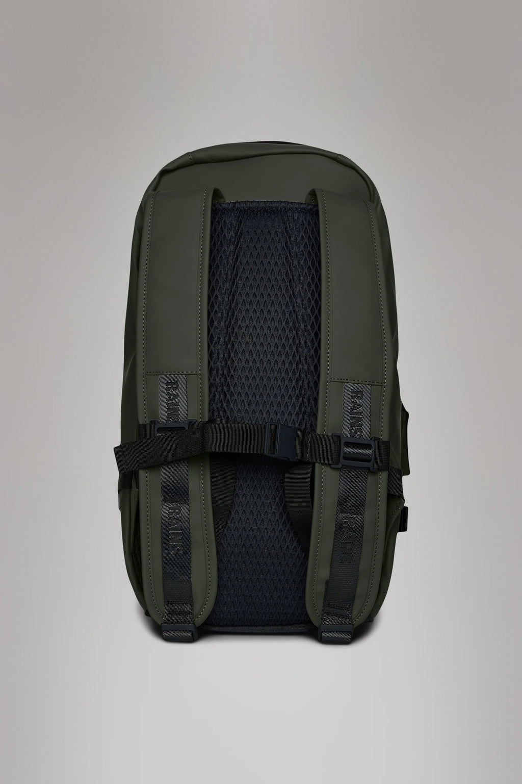 2025 Trail Rucksack – Mochila para Portátil Repelente al Agua (15") con Diseño Deportivo y Correas de Compresión – Dos Compartimentos Principales y Revestimiento PU – Para Uso Diario y al Aire Libre