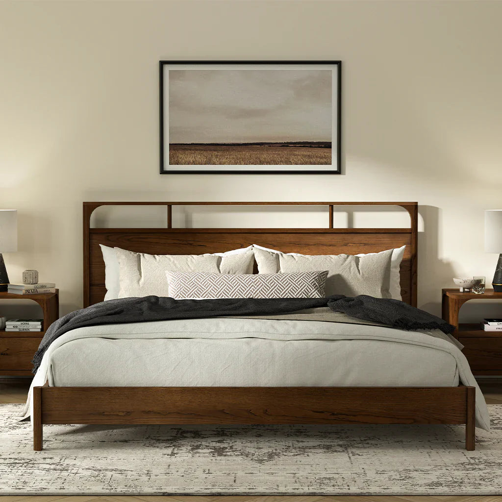 Cama Cali de Roble Tinte Nogal – Elegancia Natural y Acabados Cuidados