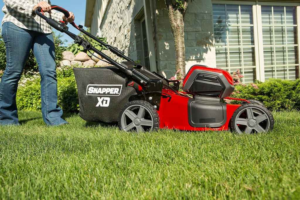 2025 Snapper XD 82V MAX Cortadora de Césped Eléctrica a Batería de 21"