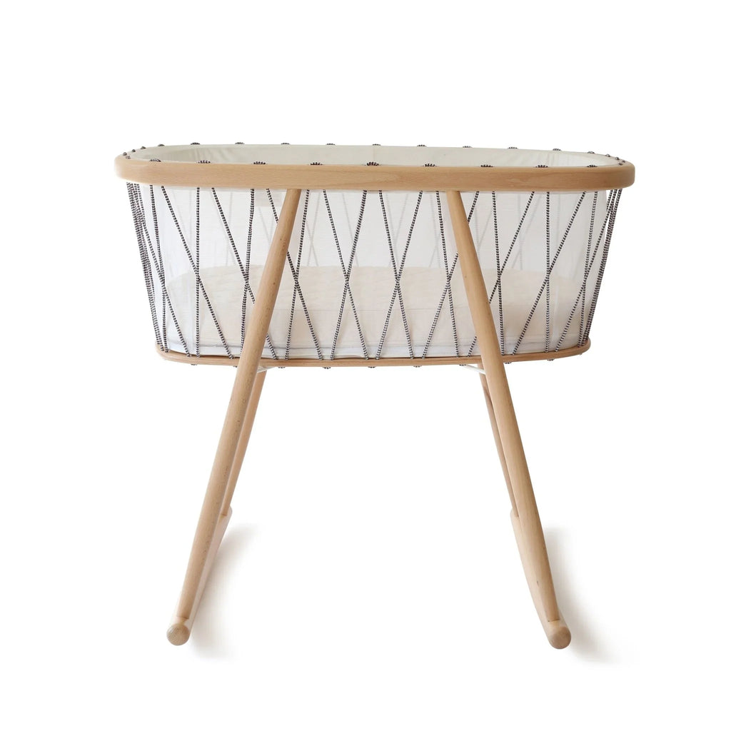 2025 Cuna KUMI de Charlie Crane – Capullo transparente con suave balanceo lateral | Dimensiones 81x56x72 cm | Colchón de espuma incluido | Cordones personalizables | Diseño moderno y minimalista