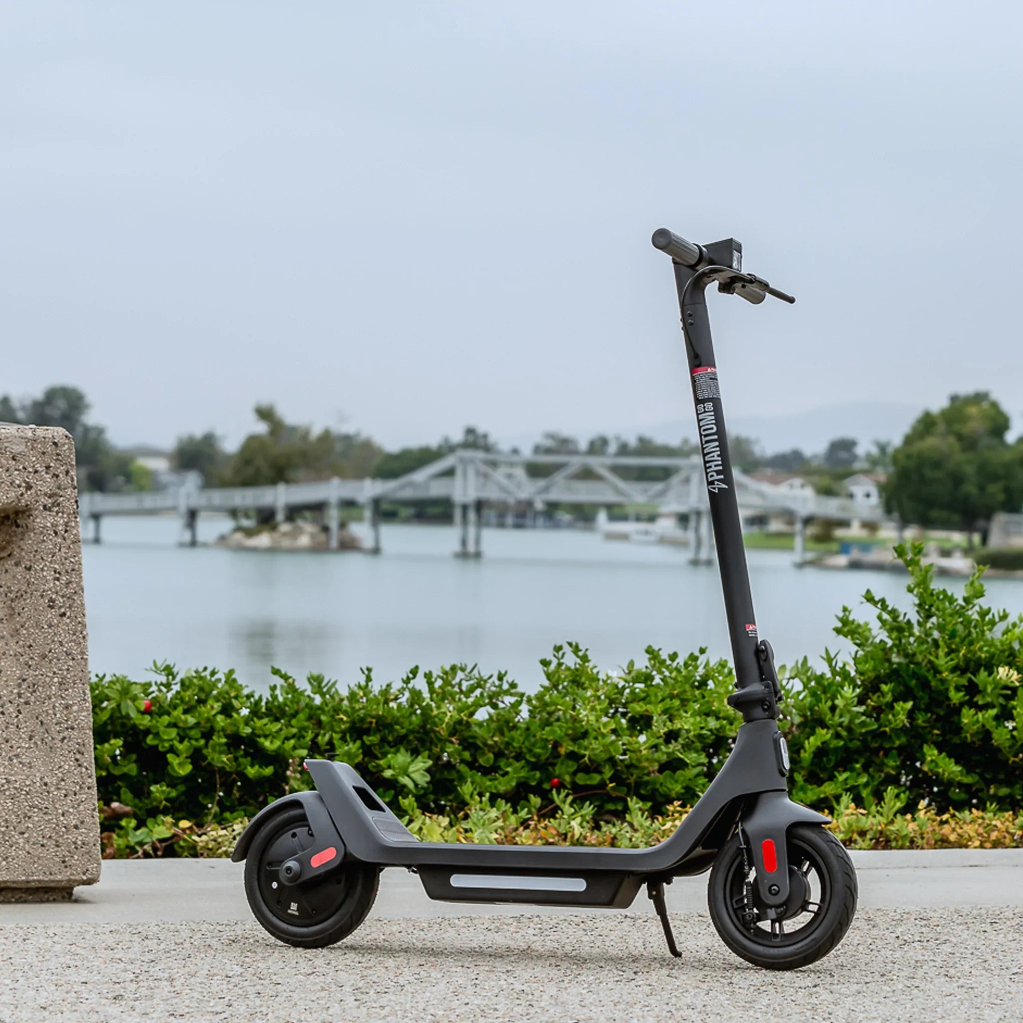 2025 Patinete eléctrico A10